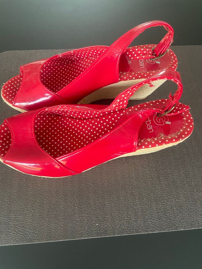 Chaussures compensées