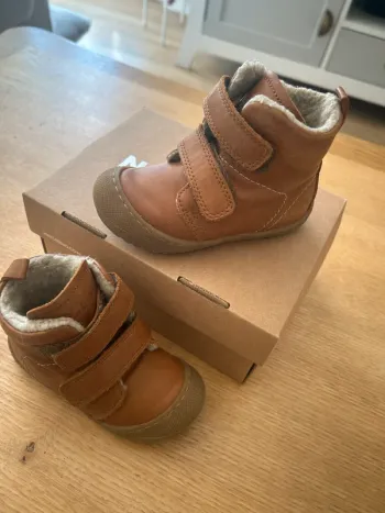 Chaussures bottines fourres naturino