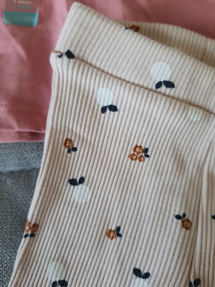 Ensemble Obaïbi raille 1 mois t-shirt et legging neuf avec étiquettes - photo numéro 3