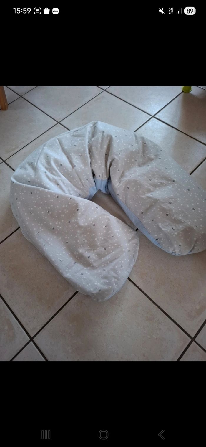 Coussin d'allaitement - photo numéro 3