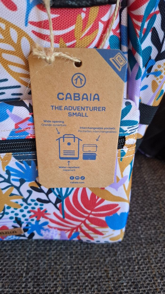 Sac cabaia neuf avec étiquettes - photo numéro 2