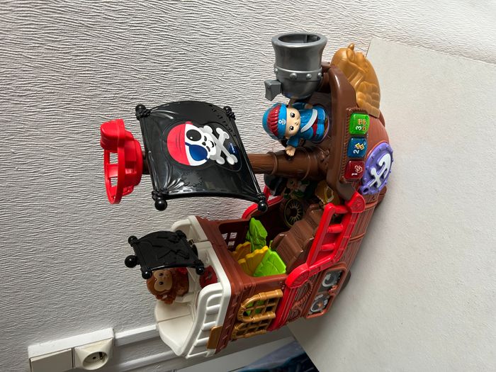 bateau pirate tut tut