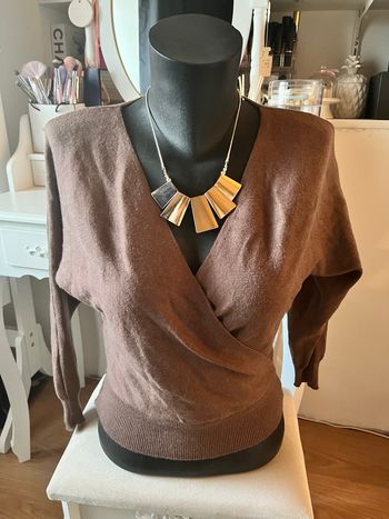 Pull court cache cœur marron T.S TBE 🤎