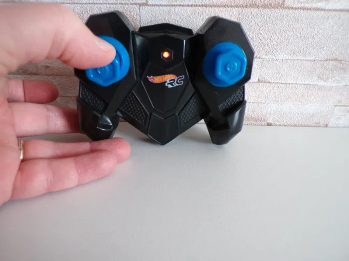 Monster Trucks - Bone Shaker - Télécommandé - Hot wheels (J18) - photo numéro 7