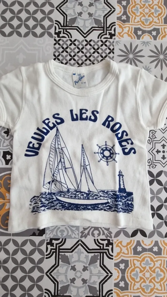 Tee-shirt 2 ans - photo numéro 2