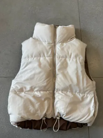 Doudoune sans manche Bershka réversible, taille XS, très bon état