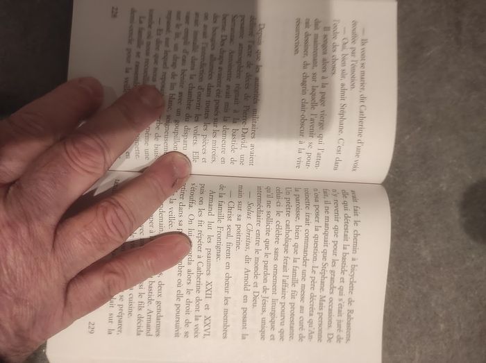 La bastide aux chagrins Jean-Paul Malaval - Ex. hors commerce Livre de Poche - photo numéro 4