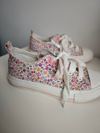 Baskets toile pointure 27 