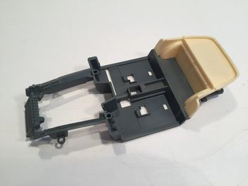 Châssis intérieur pièce détachée miniature Ferrari 275 GTB 4 1966 1/24 Burago #A25