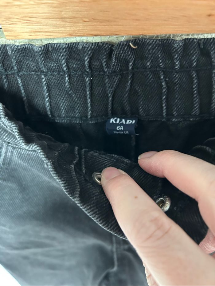 Jean noir - photo numéro 5