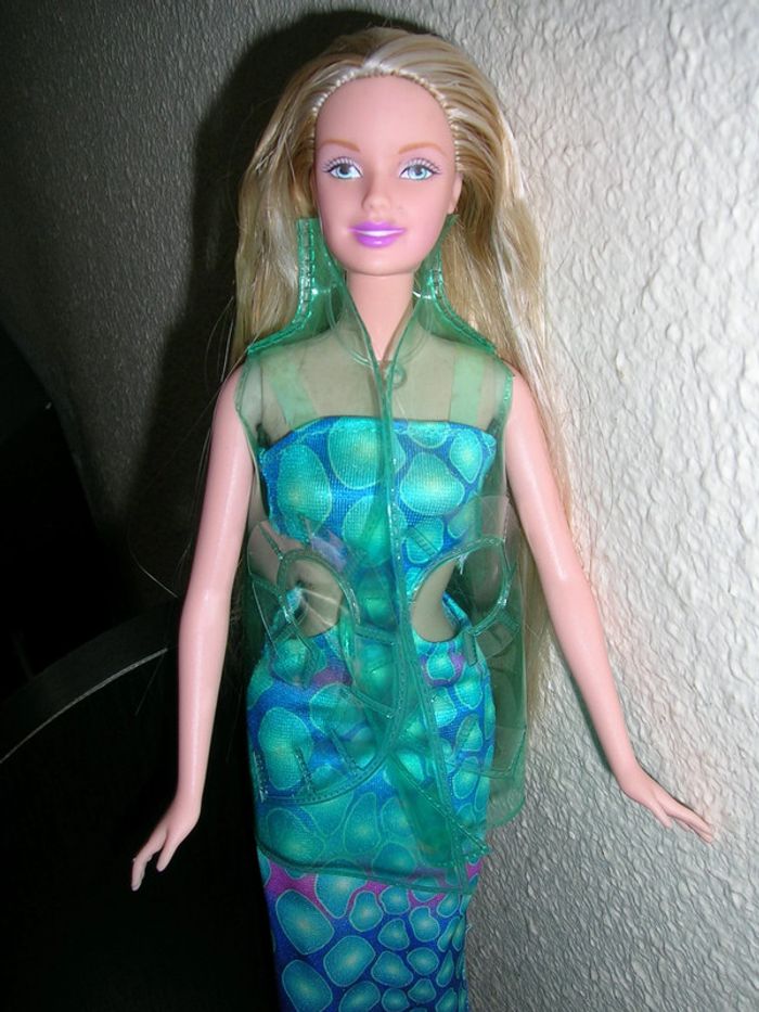 barbie blonde cheveux très longs collection Mattel - photo numéro 3