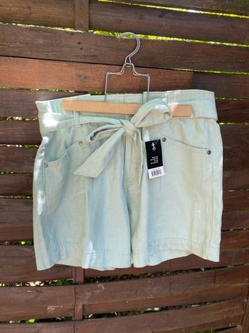 Joli short vert d’eau