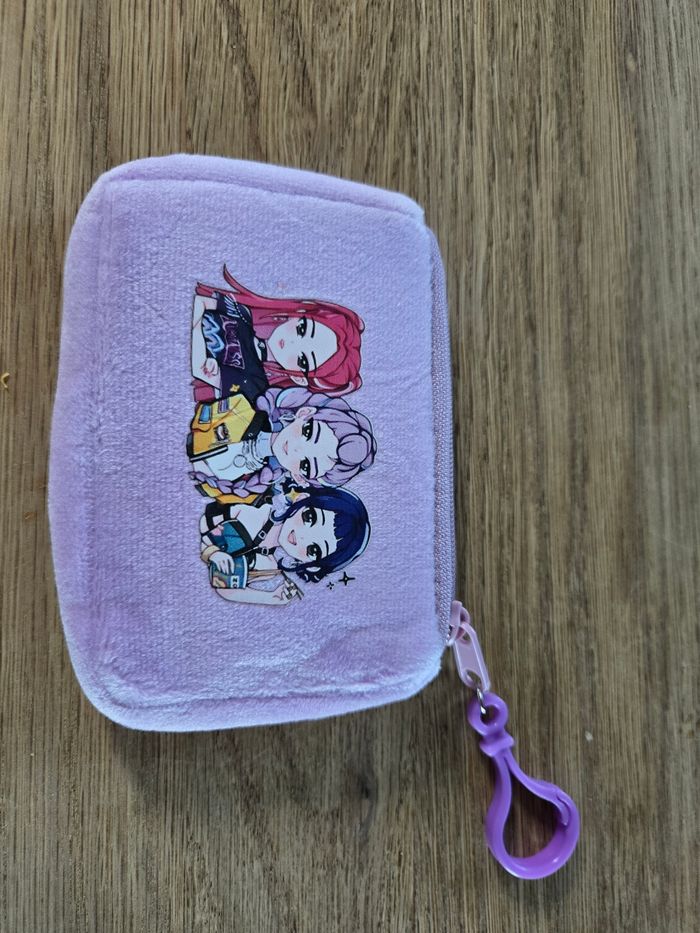 Porte monnaie  / petit sac / bag demon hunters kpop - photo numéro 4