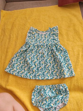 Robe et bloomer obaïbi neufs 6 mois