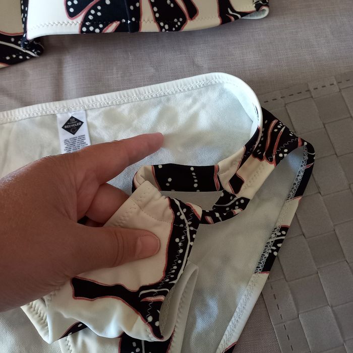Maillot de bain 2 pièces - photo numéro 3