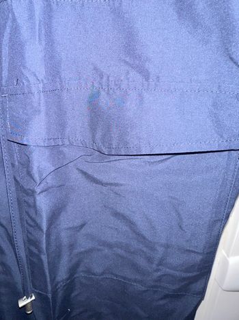 Jaquette neuf avec étiquette noire