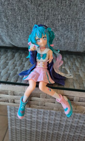 Figurine Rose Sakura Hatsune Miku