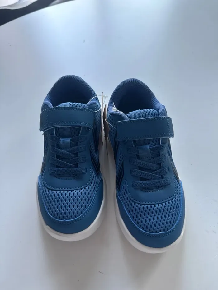 Baskets Hummel bleu et noir – Taille 33 – Neuves étiquette - photo numéro 5