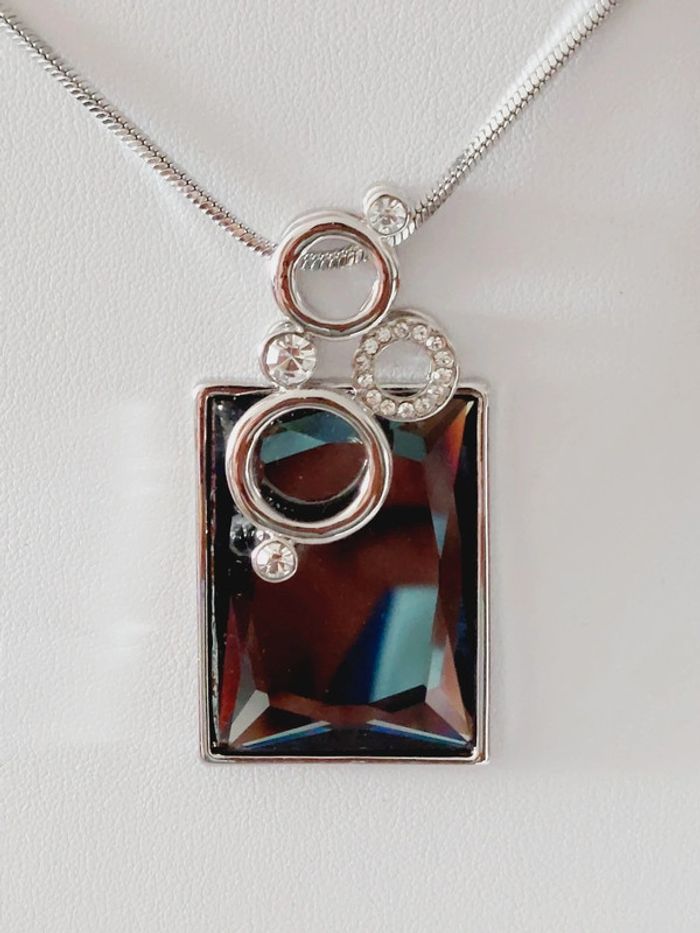 Très beau collier argenté Marque 7 Ounces - photo numéro 4