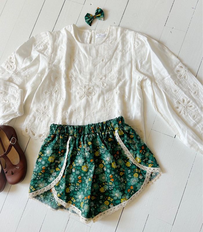 Ensemble short et noeud créatrice liberty betsy 8 ans - photo numéro 2