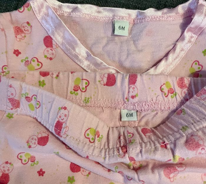 Ensemble rose 6 mois - photo numéro 3