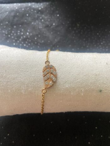 bracelet doré feuille fantaisie