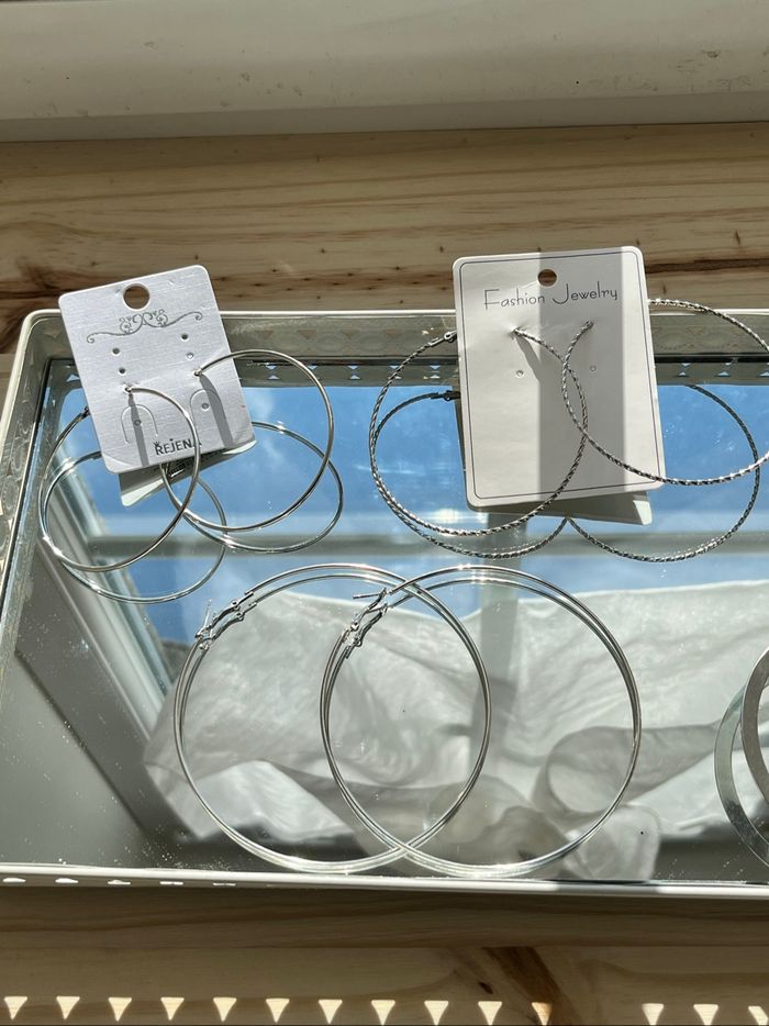 Lot grandes créoles coloris argenté La Modeuse TBE 🪩 - photo numéro 2