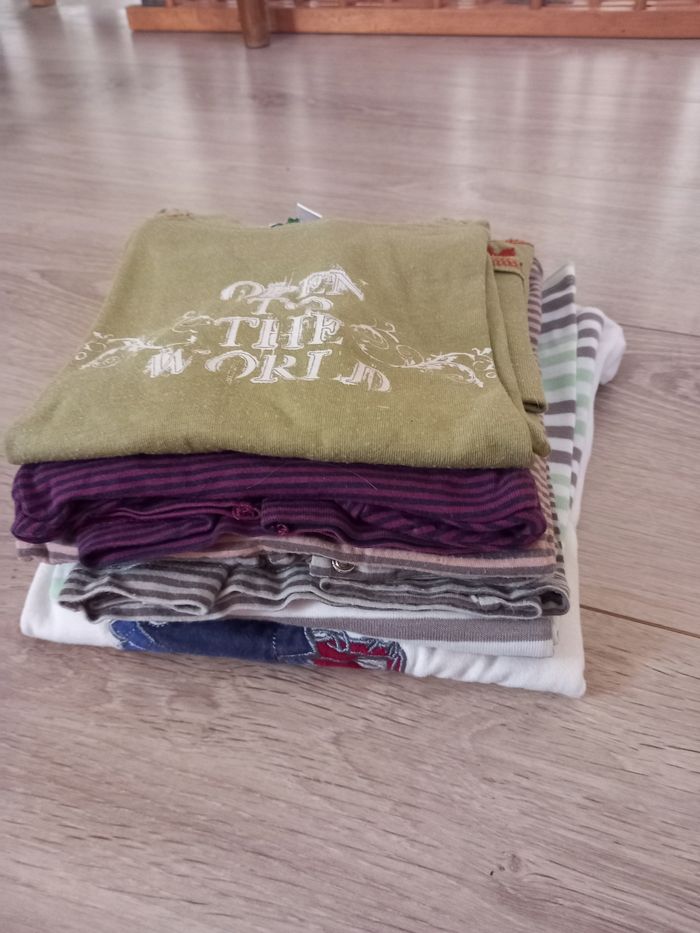 Lot 6 t-shirts manches longues (5 ans) - photo numéro 2