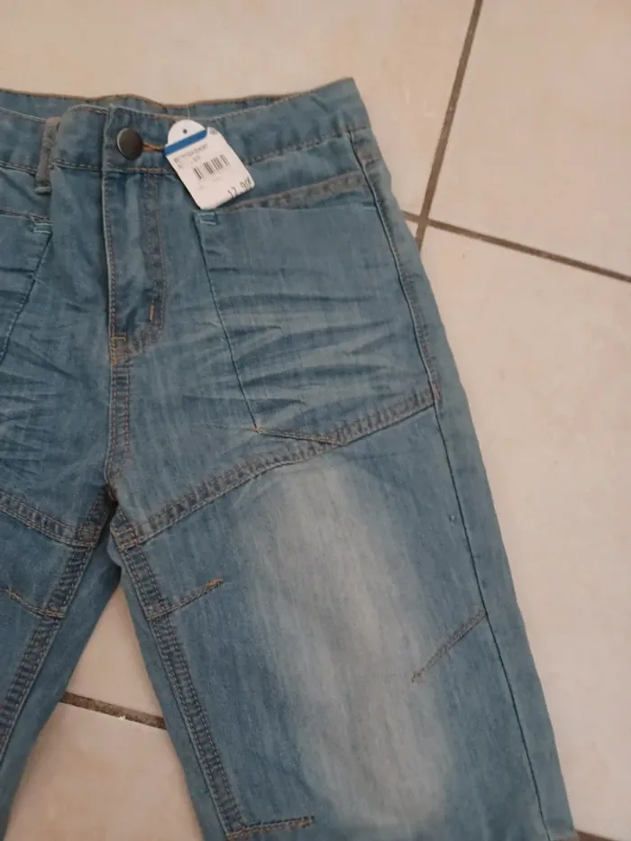Bermuda en jeans 10 ans - photo numéro 3