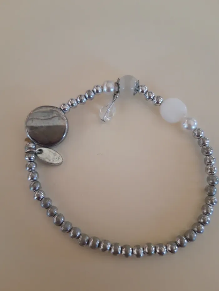 Bracelet élastique perles argentées