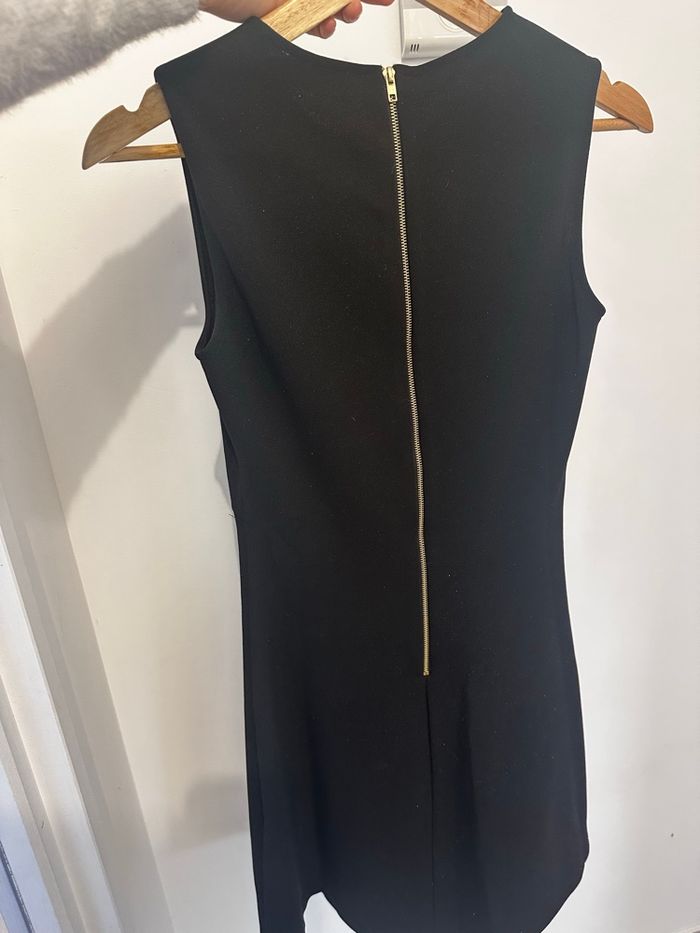 Robe noir pailletée - photo numéro 4