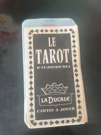 Jeu de cartes le taro