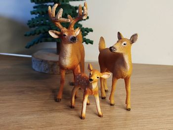 Schleich famille cerf Figurine Animal de la forêt