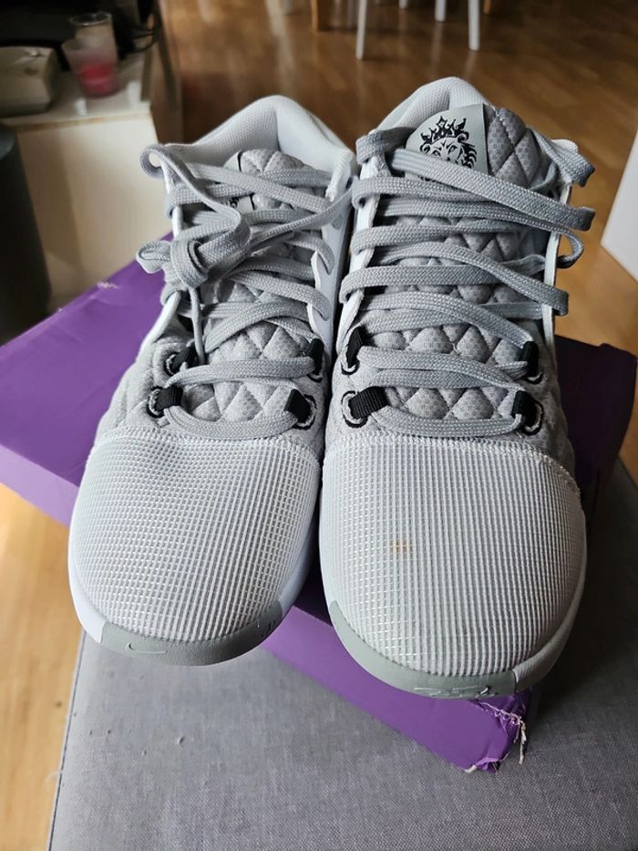 🔥Lebron Witness 8 T EUR 44.5 🏀 - photo numéro 4