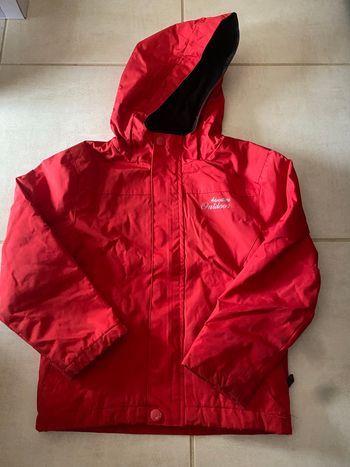 Manteau rouge pour enfants