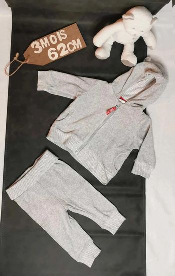 Ensemble  👣 mixte, haut  et  bas, gris, h&m,  3mois, 62cm