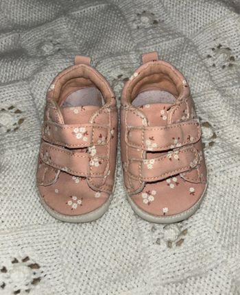 Chaussures fleuries