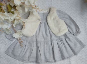 Petite robe grise avec gilet  en 6 mois de la marque Orchestra