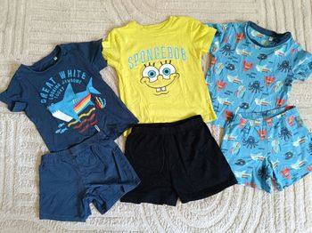 Lot 3 pyjamas 2 pièces 4 ans