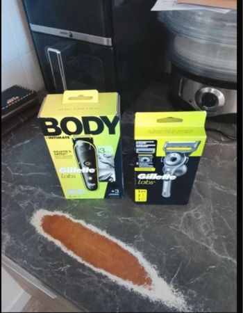 Lot Gillette 