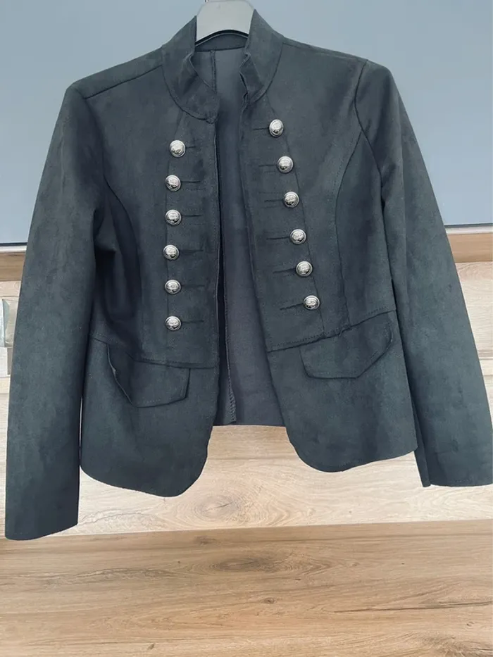 Veste noire officier