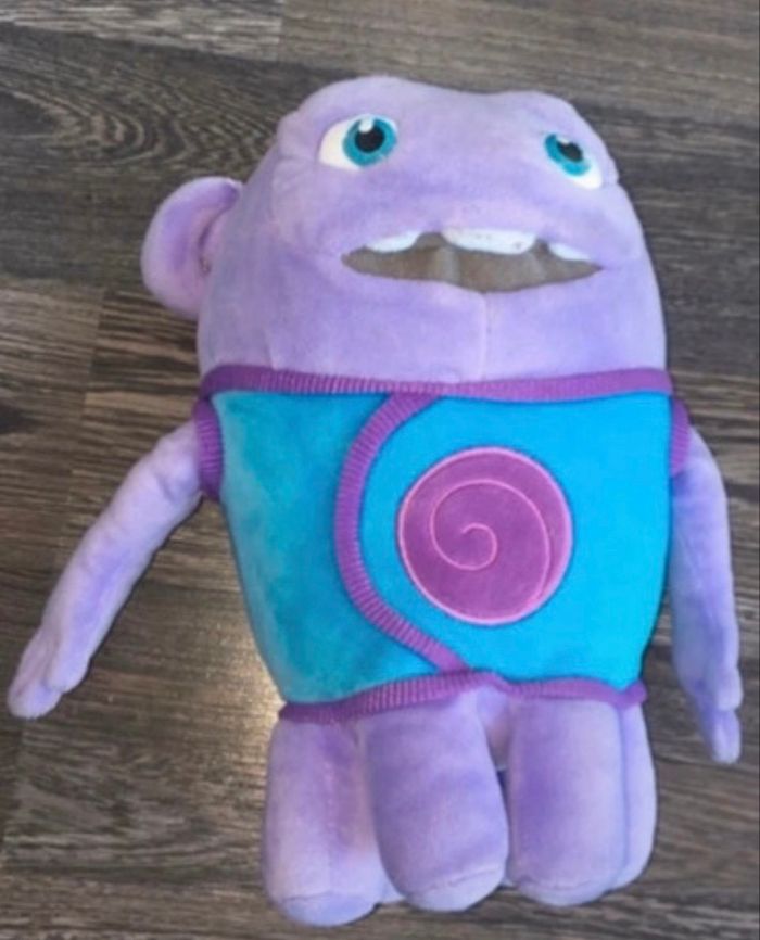 Peluche oh monstre pixar