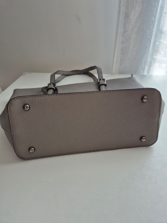 Sac à mains gris neuf - photo numéro 3