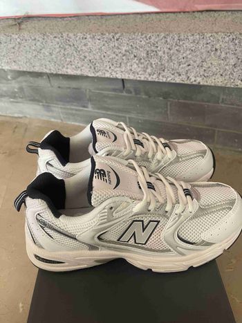 New Balance 530 Argent Bleu Marine