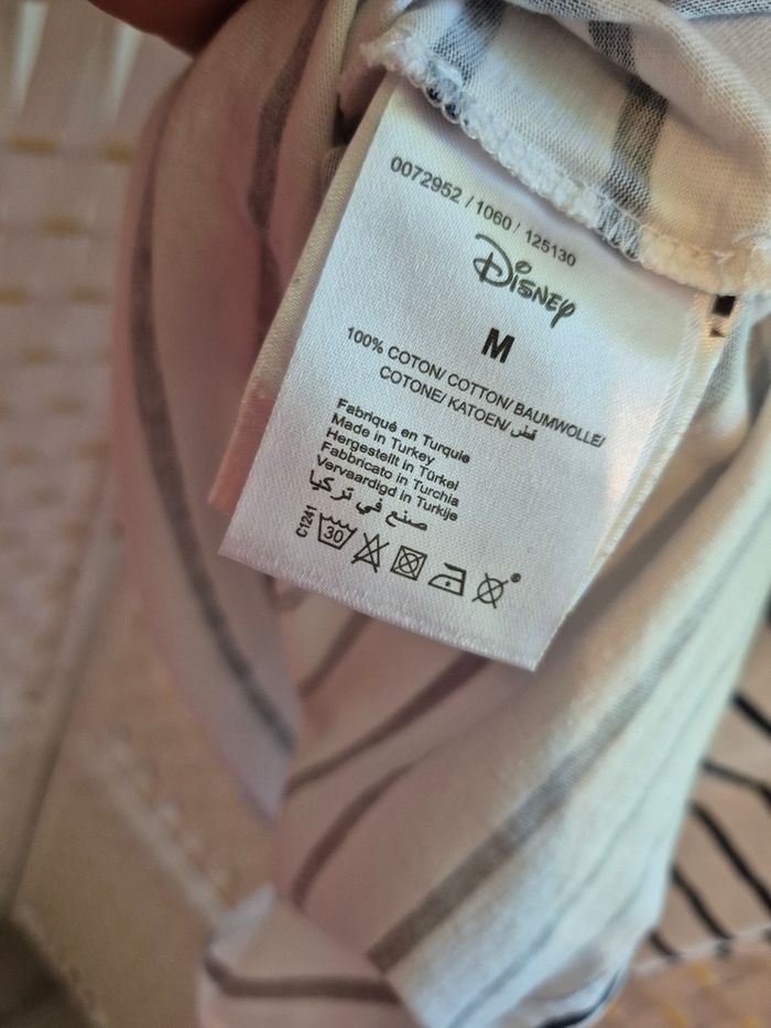 💕Jolie Tee-shirt Mickey Disney femme TM / 38 💕9 - photo numéro 9