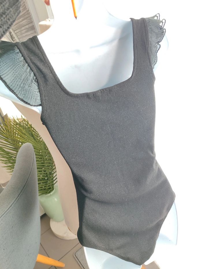 Joli body noir pailleté - photo numéro 3