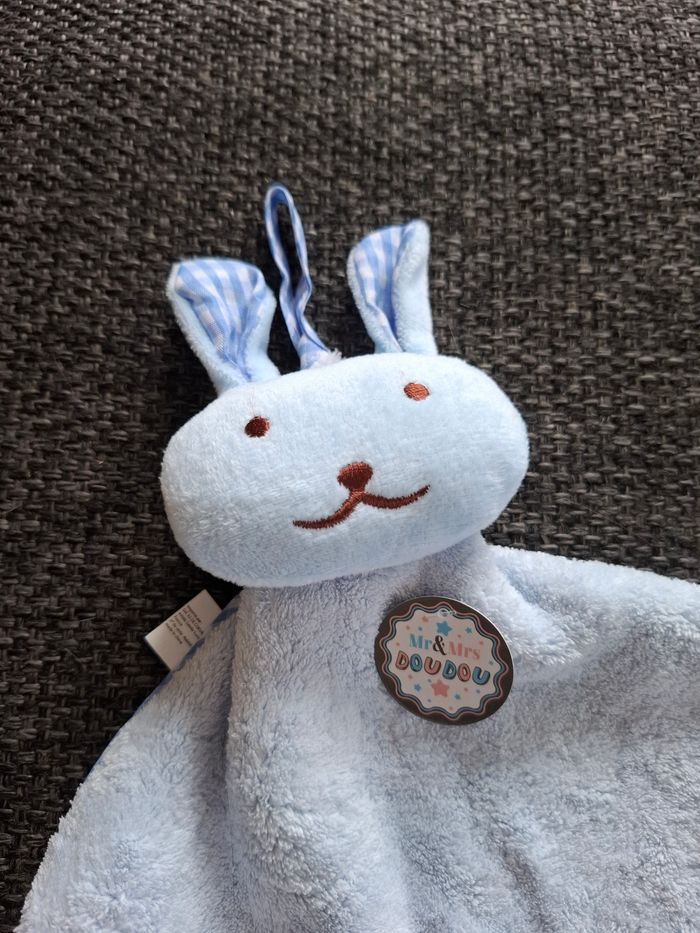 Lot de 2 doudous neufs avec étiquettes - photo numéro 4