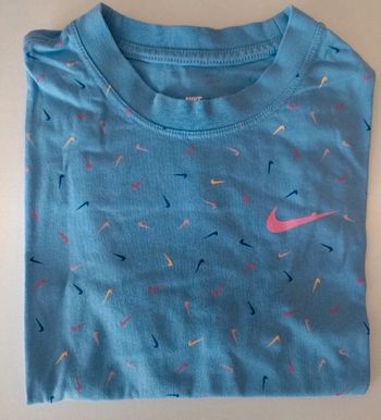 Tee shirt enfant fille Nike taille M ( 137/146cm