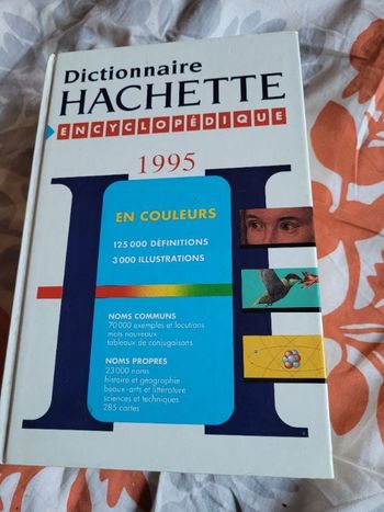 Dictionnaire Hachette 1995
