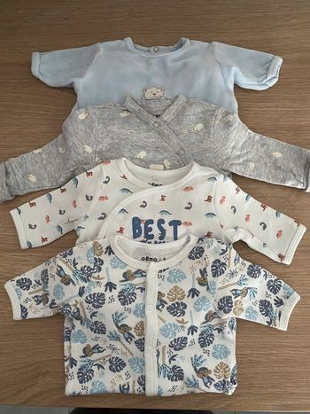 Lot 4 pyjamas naissance/0 mois